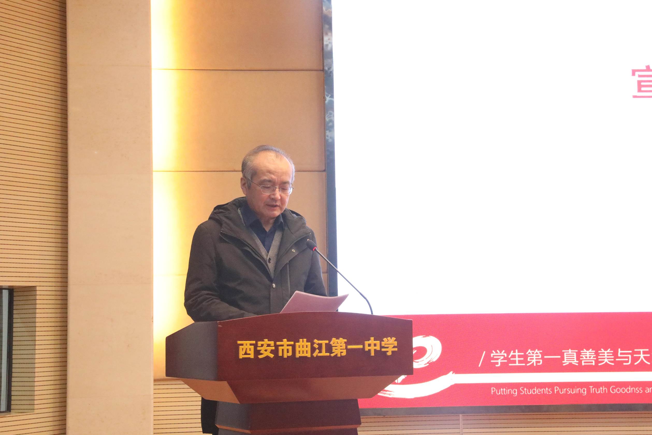 选用：图片3