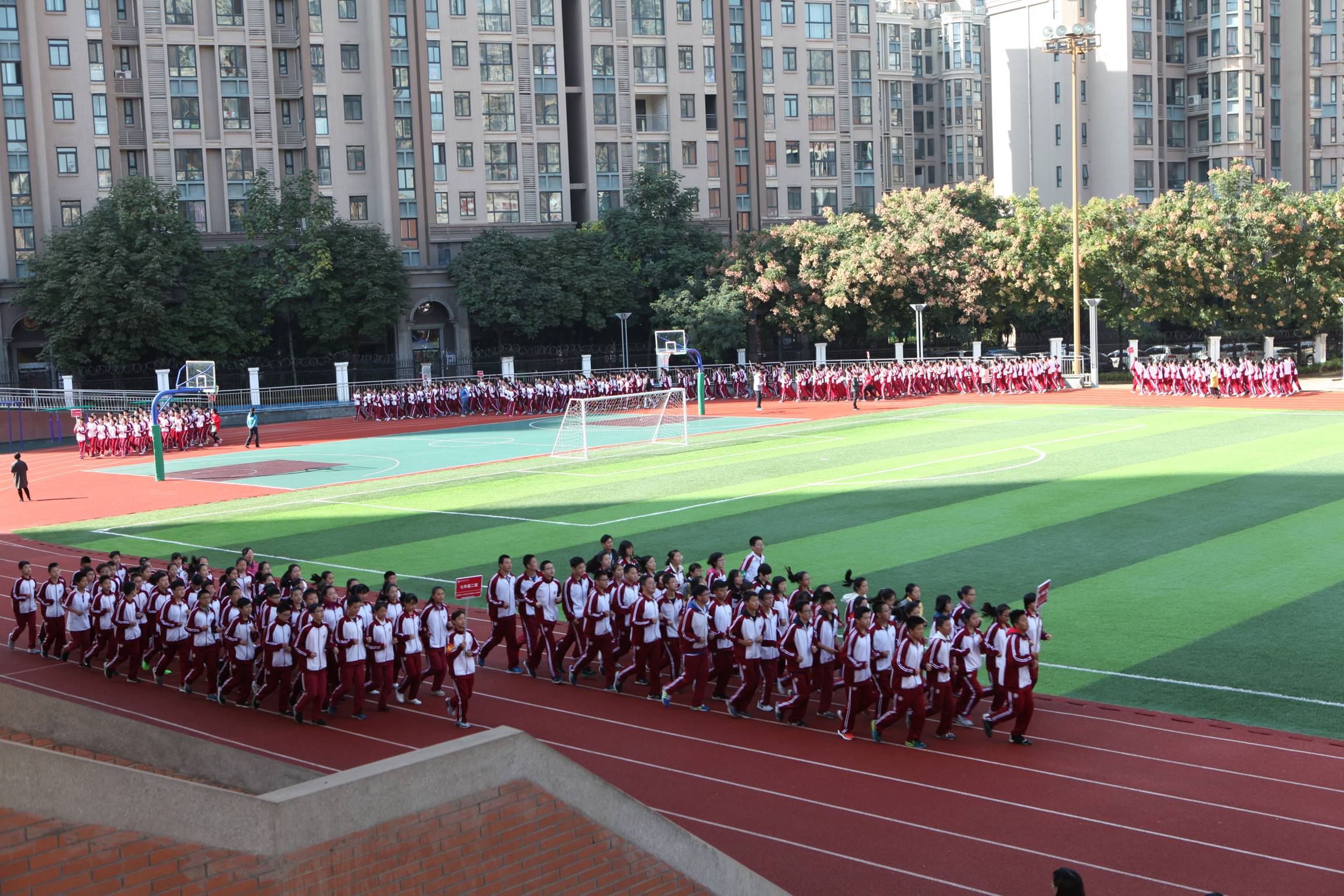 曲江一中开展阳光跑操比赛